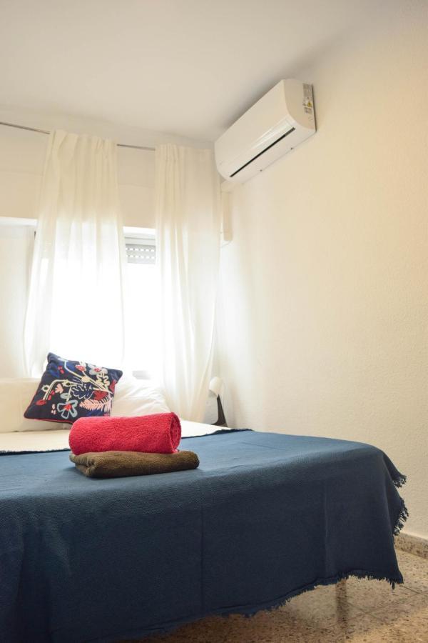 Buena Onda Malaga Apartment Exterior foto